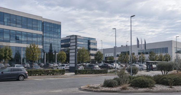 CEOE destaca la capacidad de las empresas para sostener el empleo, impulsar la afiliación y mejorar la calidad de la contratación