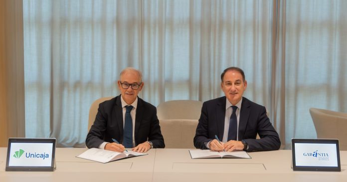 Unicaja y Garántia impulsan el acceso al crédito de pymes y autónomos con una línea de financiación de 160 millones de euros