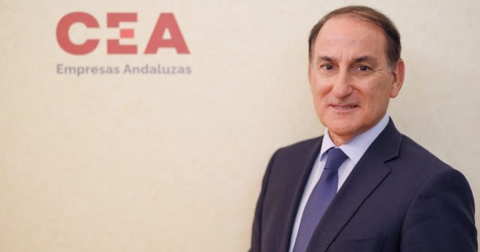Javier González De Lara,
reelegido Vicepresidente de CEOE