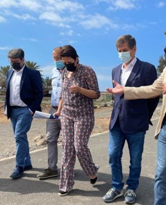 El Cabildo de Santa Lucía  invierte 2,9 millones en diez obras para mejorar el polígono industrial de El Doctoral y la zona peatonal