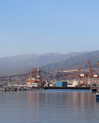 El Ministerio regulará la limitación de acceso a las aguas del caladero canario a petición del Gobierno regional