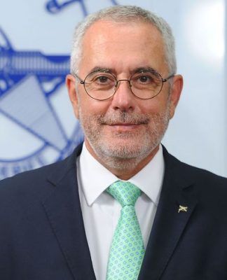 “Tenerife, sin puerto, ni rumbo” por Óscar Izquierdo, presidente de FEPECO