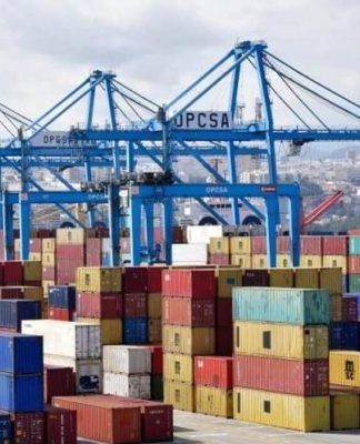 La Consejería de Obras Públicas, Transporte y Vivienda destina 2,3 millones de euros a subvencionar el transporte de mercancías entre islas y a rebajar los costes de la doble insularidad