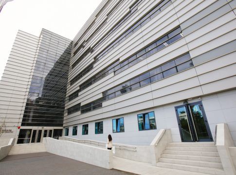 El SCS comenzará el 31 de mayo el proceso de petición de plazas de las categorías de matrón/a y fisioterapia