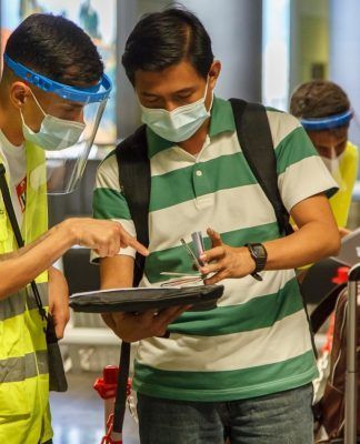 Sanidad excluye la prueba COVID-19 a las personas vacunadas que entren a Canarias desde otras comunidades autónomas