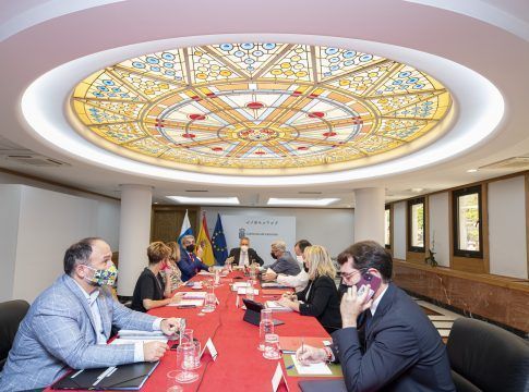 El Gobierno autoriza el funcionamiento de los establecimientos de ocio nocturno en islas con nivel de alerta 1