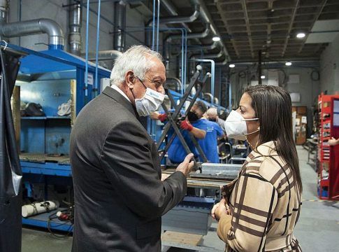 Nueva campaña de promoción y apoyo al sector del metal para frenar el intrusismo y la economía sumergida