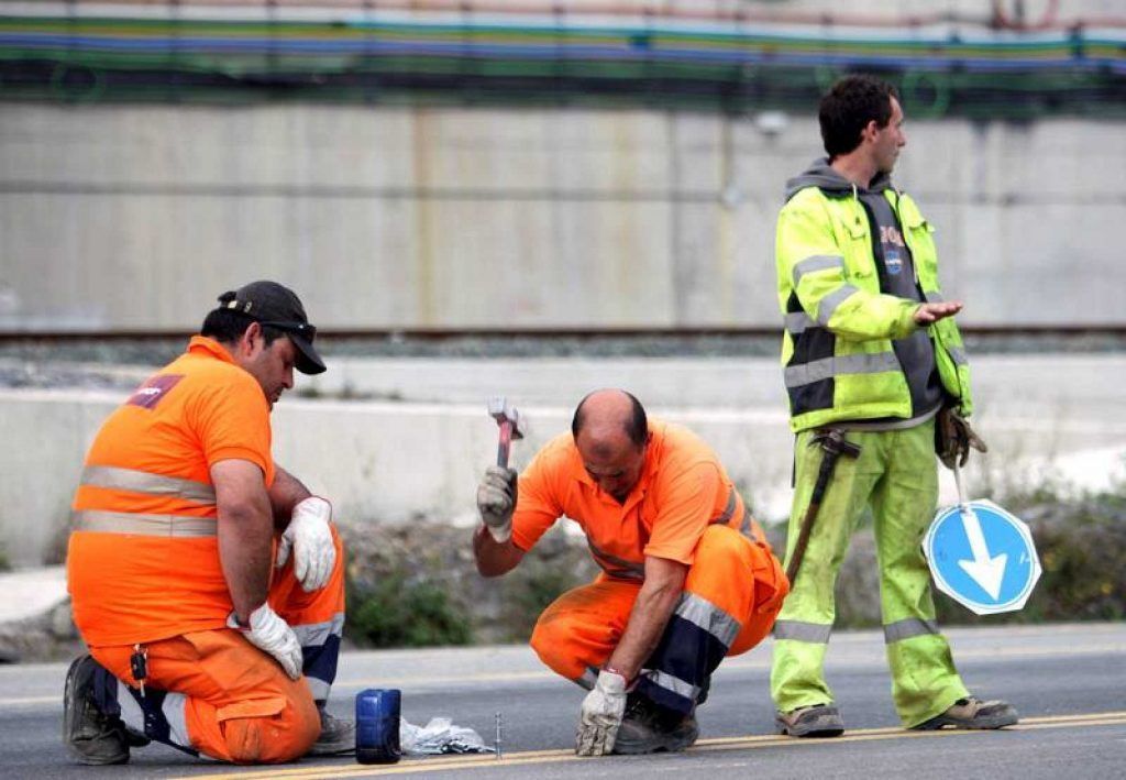 Trabajo convoca el 1 de septiembre a los agentes sociales para abordar la subida del salario mínimo