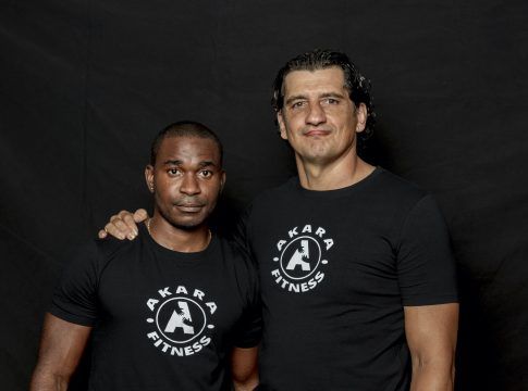 Jero Garcia y Akara Social presentan hoy una ‘colección cápsula’ de ropa deportiva solidaria