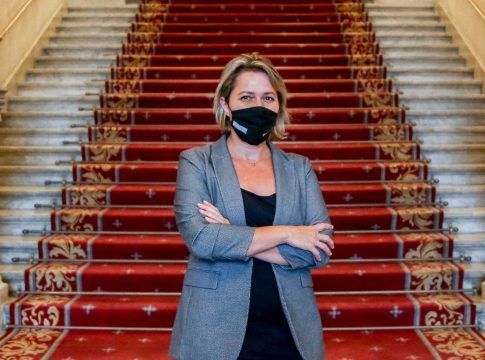 Canarias continúa con la defensa del sector platanero en Madrid