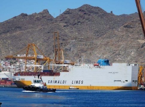 Grimaldi Lines ratifica su apuesta por el puerto tinerfeño como plataforma de conexión marítima internacional