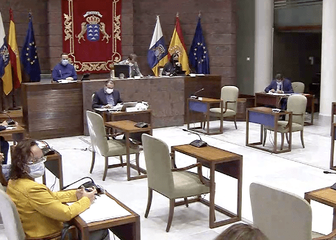 Sanidad trabaja para poner en marcha la Unidad de Radioterapia de Fuerteventura en el segundo trimestre de 2022