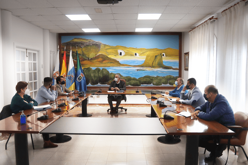 Arico inicia con Coalición Canaria una rueda de contactos con los grupos del Cabildo en busca de la compensación por el vertedero