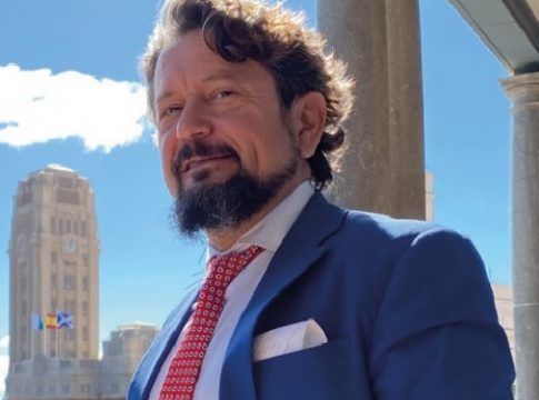 Juan Inurria: “Mis servicios son como los trajes, no le sientan bien a todo el mundo”