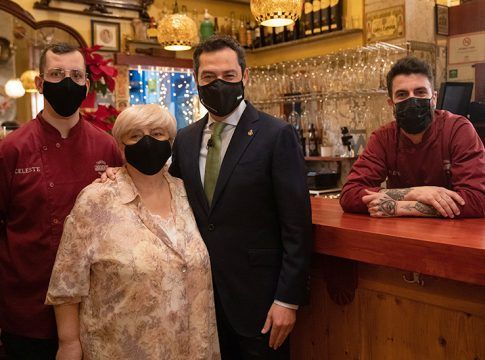 Moreno destaca la estabilidad y la “calma política” de Andalucía y anima a encarar 2022 con optimismo