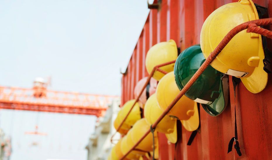 Empleo aprueba 3,59 millones para que 345 pymes mejoren su seguridad laboral