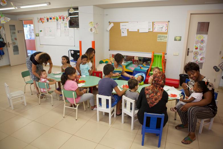 La Fundación ”la Caixa” impulsa 11 proyectos con más de 250.000 euros para la lucha contra la pobreza infantil y la exclusión social en Sevilla