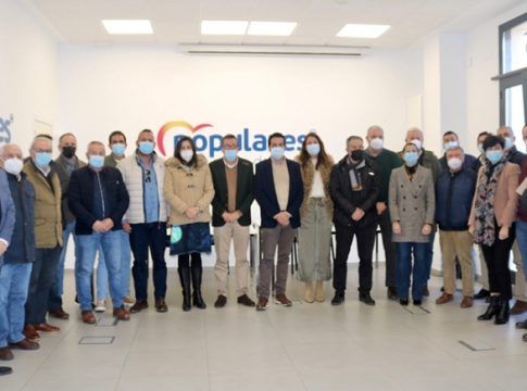 La Plataforma conoce los pormenores de la Proposición de Ley sobre las tierras del Condado