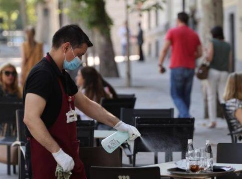 Andalucía cierra 2021 con 183.796 parados menos tras restar 14.607 desempleados en diciembre