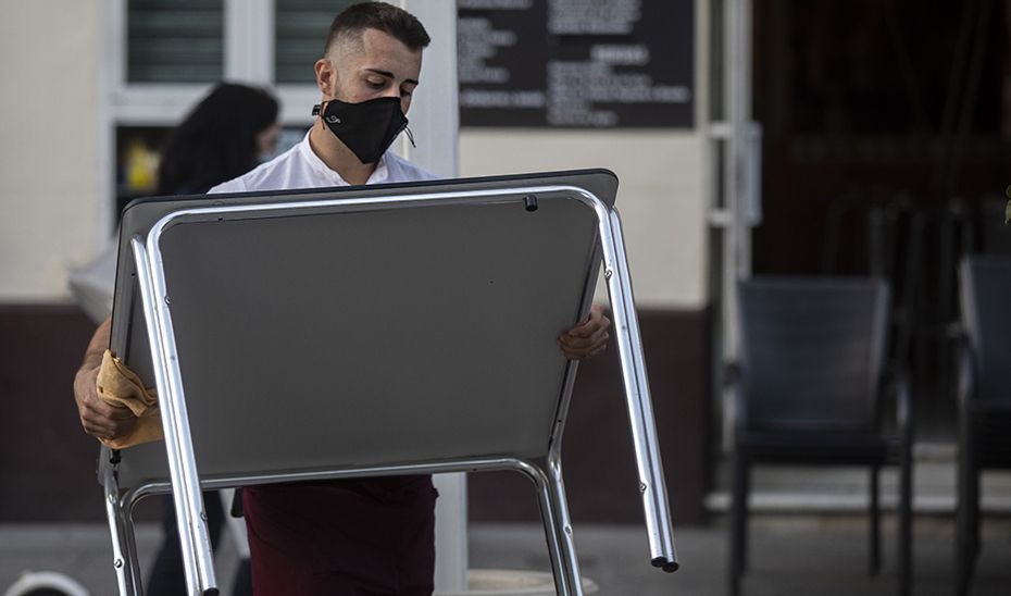 El Gobierno andaluz respaldó el mantenimiento de 176.000 empleos de empresas afectadas por ERTE￼