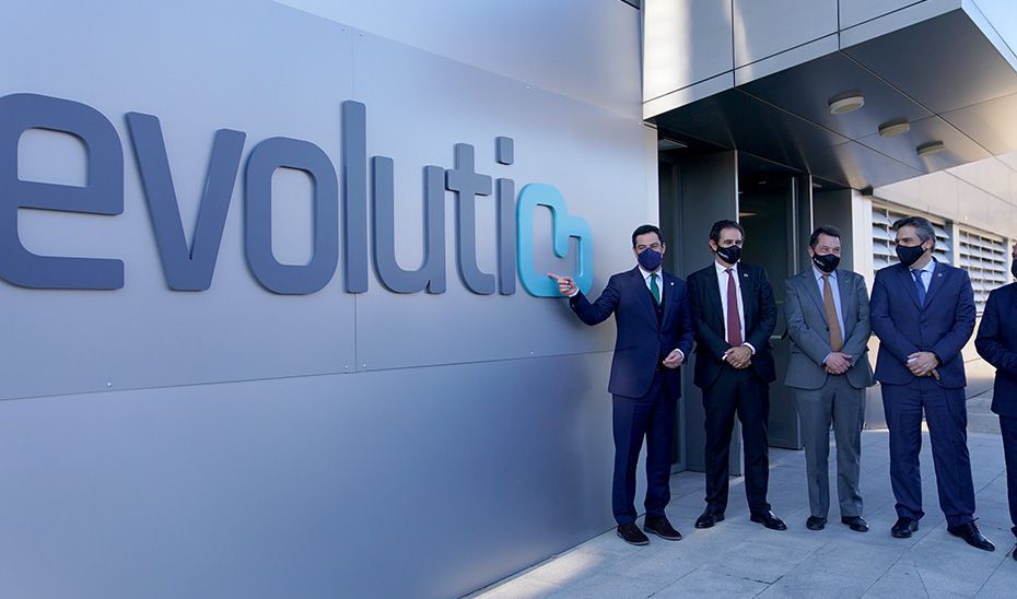 Moreno señala que la agenda reformista del Gobierno andaluz está sirviendo de estímulo y acicate para que empresas como Evolutio se asienten en Linares￼