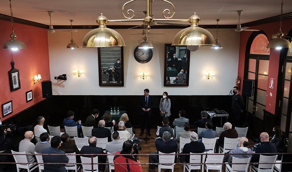 Marín defiende las líneas de incentivos de la Junta para "ir de la mano" de los empresarios en la creación de empleo