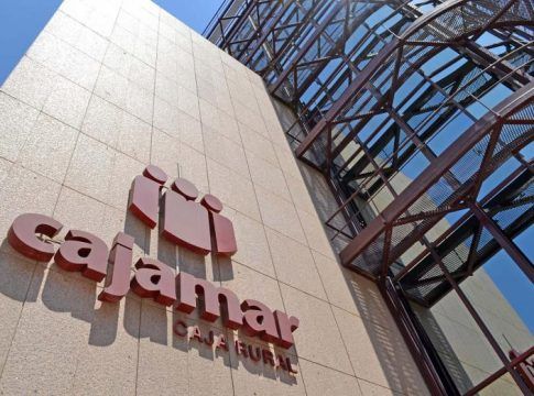 Grupo Cajamar obtiene un resultado neto de 62,6 millones, un 163,6% más, tras fortalecer su balance