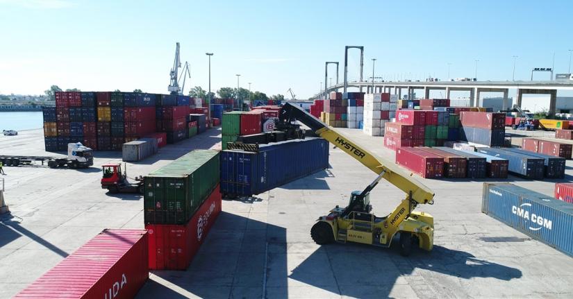 El Puerto de Sevilla cierra 2021 con un crecimiento del 11% en el contenedor y un 4% en graneles líquidos