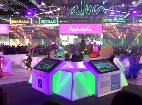 Los niños protagonizan el fin de semana en el pabellón de Andalucía de FITUR