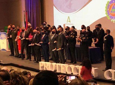 Aiqbe recibe la Medalla al Mérito de Protección Civil de Andalucía