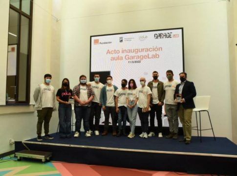 La Fundación Orange y el Ayuntamiento inauguran el primer GarageLab de Málaga en el Polo Nacional de Contenidos Digitales