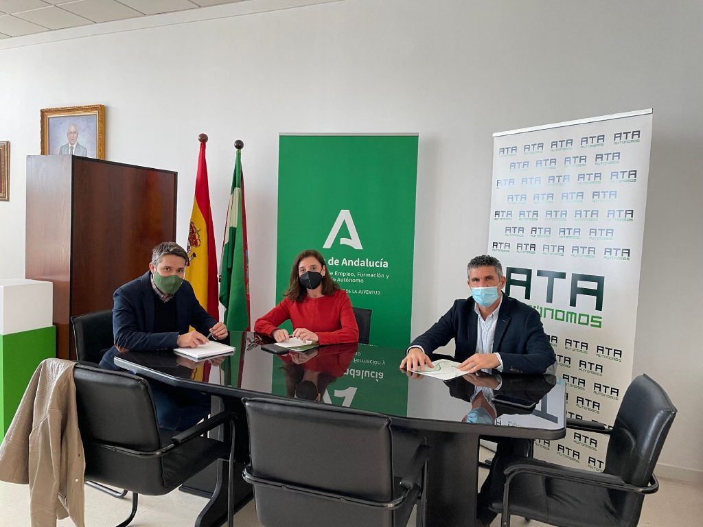 El IAJ concluye con éxito los talleres destinados a los jóvenes emprendedores