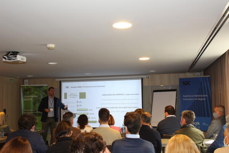Primera Jornada AOVE Strategik B&M Consulting en Córdoba ‘AOVE, el equilibrio en el valor añadido’