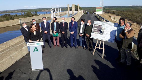 La Junta pone en servicio el Canal de Enlace Directo de la cuenca Tinto-Odiel-Piedras tras invertir 7,9M€ para mejorar la estructura