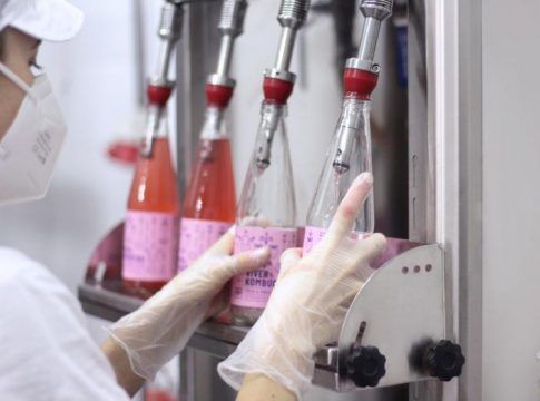 Las bebidas saludables abren un nuevo nicho de mercado para la venta de frutas marca Andalucía