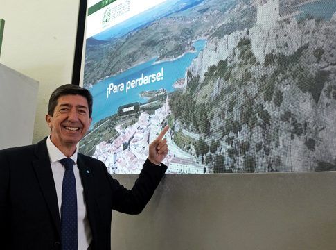 Marín presenta la nueva web para difundir los atractivos de los Pueblos Blancos de Cádiz