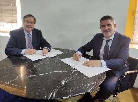 ATA y los dentistas de Sevilla sellan una alianza para fortalecer al colectivo
