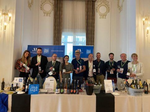 La Diputación de Málaga promociona los mejores vinos de la provincia en Experiencia Verema Málaga, el showroom internacional que congrega a los profesionales del sector vitivinícola y la restauración