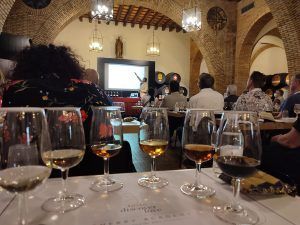 Extenda organiza durante Vinoble casi 700 reuniones entre bodegas andaluzas e importadores de diecinueve países