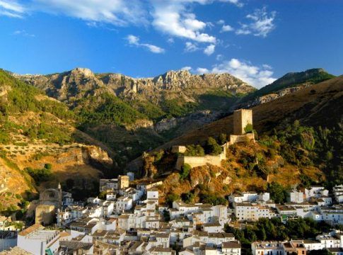 Cazorla se hace con el título de Capital del Turismo Rural 2022