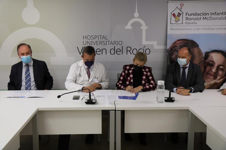 La Fundación Infantil Ronald McDonald y el Servicio Andaluz de Salud firman un protocolo para formalizar la derivación de familias a la futura Casa Ronald McDonald