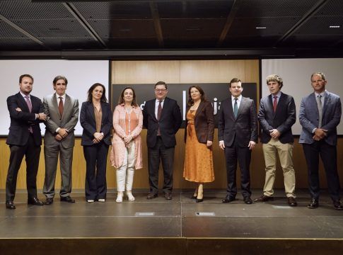 Los empresarios señalan “los usuarios nos exigen, cada vez más, que seamos medioambientalmente sostenibles”
