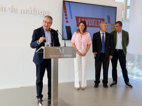 Salado presenta un recorrido de La Vuelta que “toca el corazón de los malagueños” con una etapa con final en Sierra Bermeja