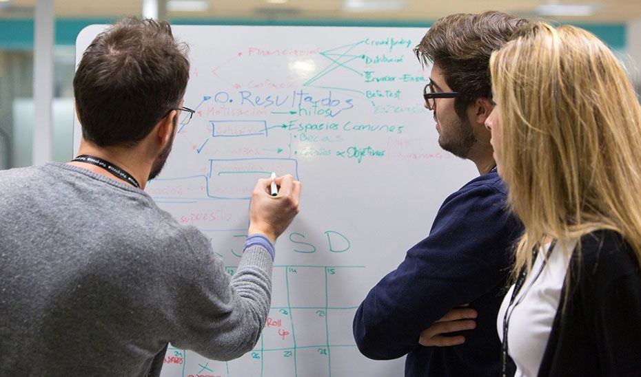 El IECA publica que las empresas inscritas en la Seguridad Social crecen en mayo un 2,9% interanual