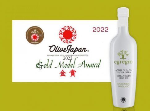Olive Japan otorga una nueva Medalla de Oro al aceite de oliva virgen extra ecológico premium Egregio