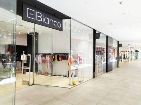 TORRE SEVILLA refuerza su oferta de moda con New Blanco