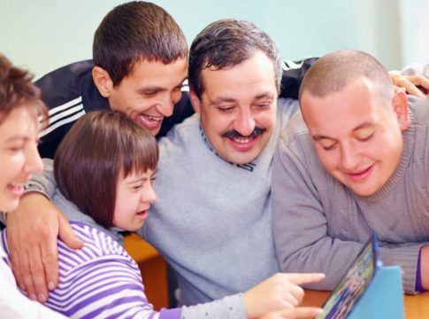 FEUSO Andalucía reclama la reducción de ratio, más y mejor orientación educativa y la dotación de personal sanitario para los centros