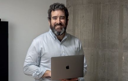Jorge Rivero: “Cada vez hay más hospitales concienciados en la dimensión emocional de los espacios”