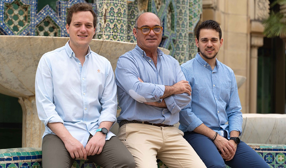 La Consejería de Universidad impulsa una startup capaz de aumentar la autonomía de los vehículos eléctricos