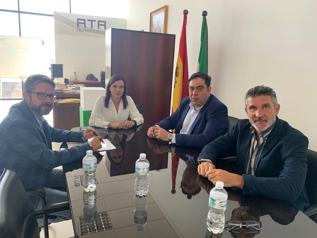 ATA se reúne con la delegada de Empleo en Córdoba